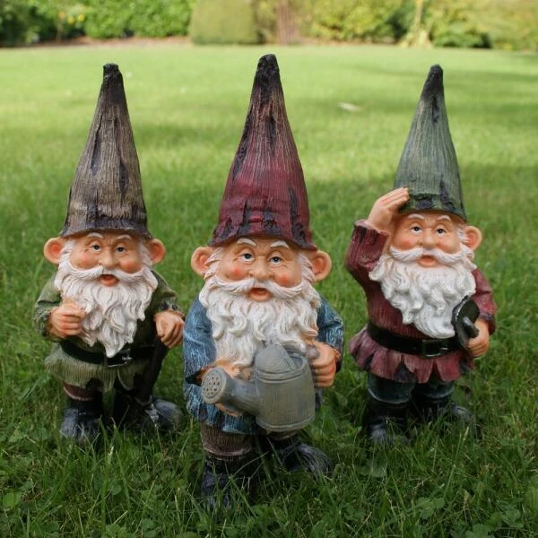 Tuinierende Kabouters - Set Van 3 Stuks 3 Tuinierende Kabouters - Set Van 3 Stuks